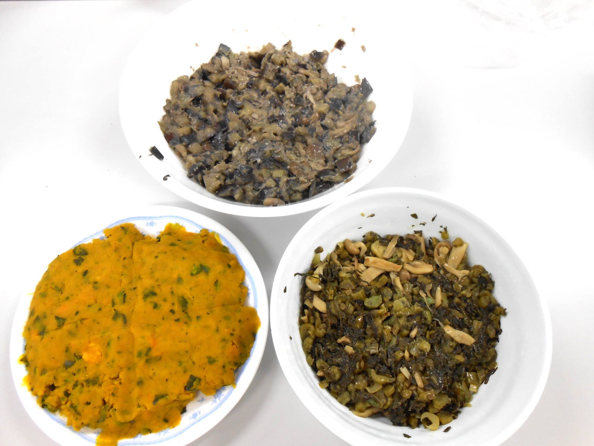 おやきの具材　なす味噌、野沢菜、かぼちゃ